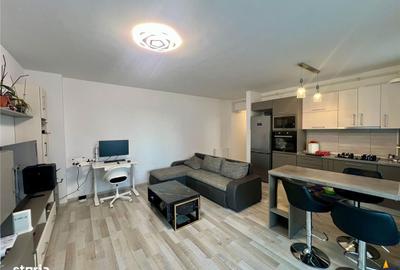 Apartament cu 3 camere decomandat, mobilat în Tractorul - 16