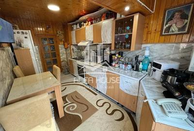 Apartament cu 3 camere decomandat în Central - 15