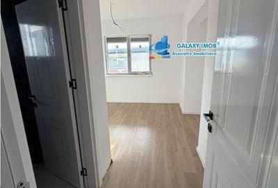Apartament cu 3 camere decomandat în Olteni - 12