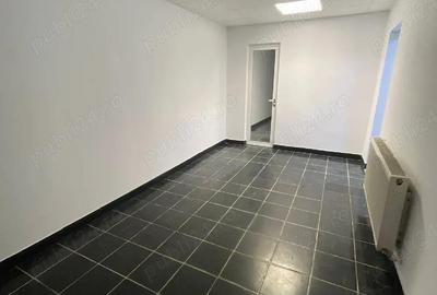 Spațiu comercial, de 40 mp, în Central - 2