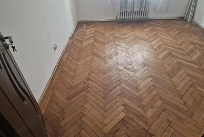 Apartament cu 3 camere semidecomandat în Mărăței - 3