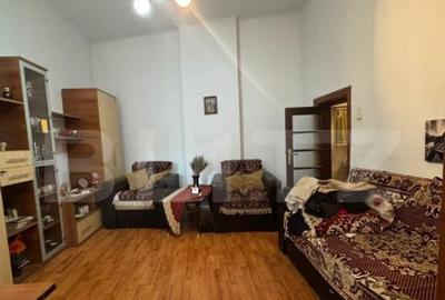 Casa de vanzare, cu 2 camere, 42 mp, zona 13 Septembrie - 2