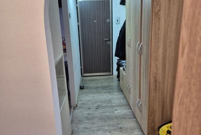 Apartament cu 2 camere decomandat în Între Lacuri - 3