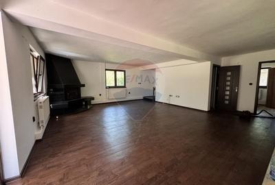 Casa cu teren generos – refugiul perfect în Paltinoasa, Suceava - 11