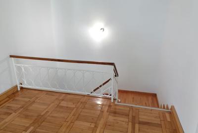 Apartament in casa, zona Patria - 7