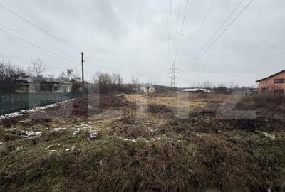 Teren de 1049 mp, în Priseaca - 4