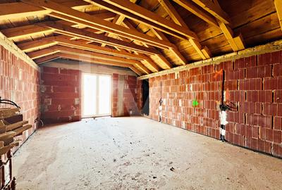 Casă individuală cu 5 camere cu Canalizare în Fughiu - 5