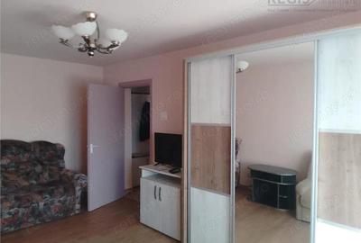 Apartament cu 2 camere decomandat, mobilat în Craiter - 3