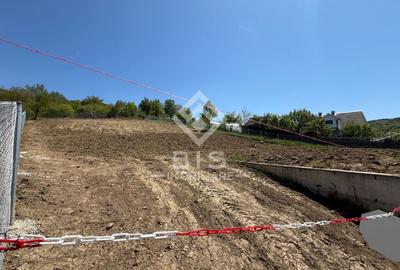 Teren de 1200 mp, în Central - 1
