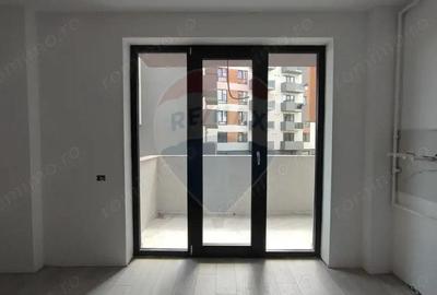 Apartament cu 3 camere de vanzare BLOC NOU