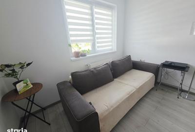 Apartament cu 3 camere decomandat în Tractorul - 15