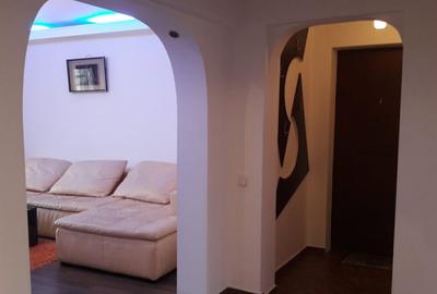 ULTRACENTRAL - 2cam, 1A, dec, et2. bl.dupa'90 - 102000 euro - 13