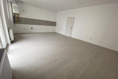Apartament cu 2 camere decomandat în Giroc - 3