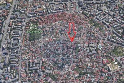 Casă cu 5 camere cu Teren 349 Mp în Sărari