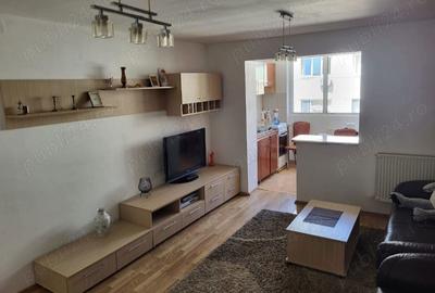 Apartament cu 2 camere decomandat în Exterior Vest - 3