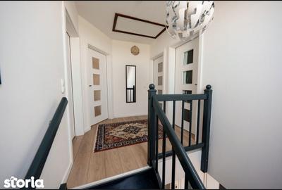 Casă cu 6 camere cu Teren 3700 Mp în Central - 16
