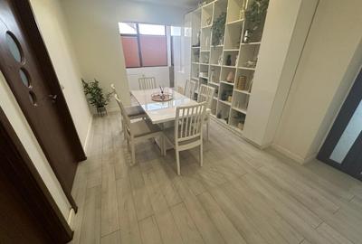 Apartament cu 3 camere decomandat, mobilat în Rovine - 11