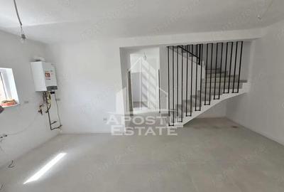 Casă cu 3 camere cu Canalizare în Moșnița Nouă - 6