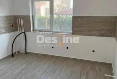 Casă cu 4 camere cu Teren 250 Mp în Central - 9