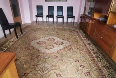 3 camere constructie 1992 etaj 1 Lacul Tei - 3