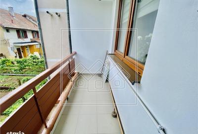 Apartament cu 2 camere decomandat în Vasile Aaron - 9