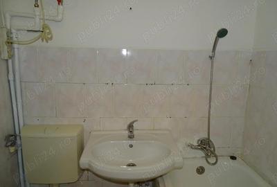 De vanzare garsoniera in Noua etaj 1 - 4