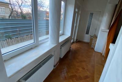 Casă cu 3 camere în Urleta - 2