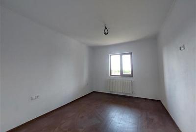 Casă individuală cu 4 camere cu Teren 660 Mp în Vinga - 10