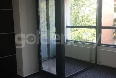 Apartament cu 2 camere pretabil pentru birou Apartament cu 2 camere pretabil pentru birou - 9