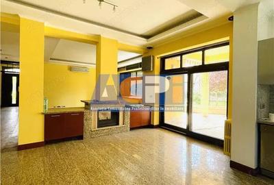 VANZARE CASA VILA 6 CAMERE 652 mp TEREN ZONA SISESTI SECTOR 1 - 18