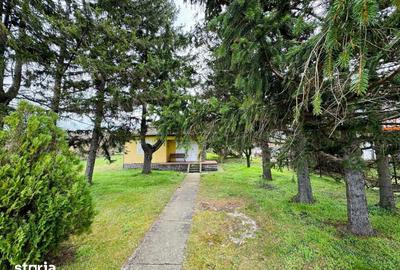 Teren de 1380 mp, în Central - 4