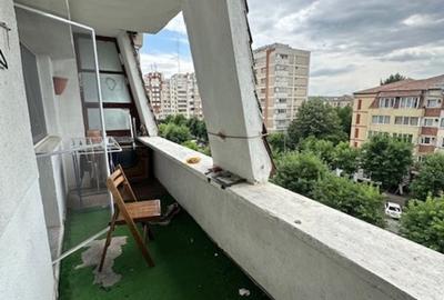 TRAIAN (ZONA URSUS) 4camere decomandat etaj4 cu acoperis ! - 5