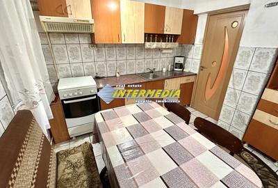 Apartament 3 camere decomandat etaj 3 Alba Iulia Apartament 3 camere decomandat etaj 3 Alba Iulia - 13