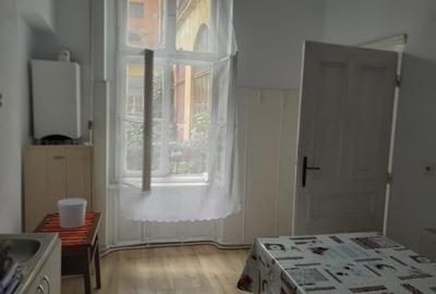Vand apartament ultracentral etaj 1, 6 camere strada Horia - 6