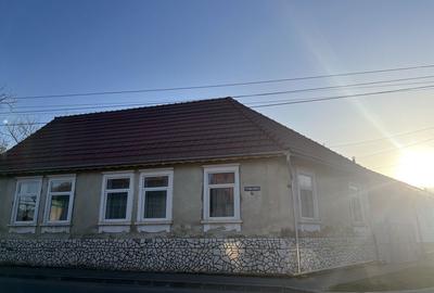 Casă cu 4 camere în Central - 8