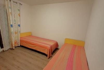 Apartament cu 3 camere semidecomandat, mobilat în Calea Urseni - 10