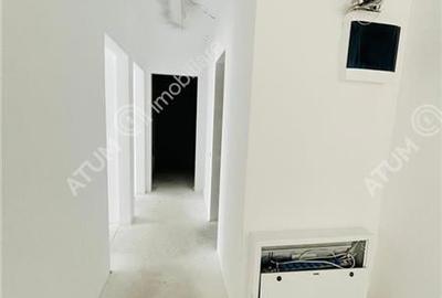 Apartament premium cu 3 camere decomnadate zona Centrala - 8