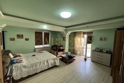 Apartament de 3 camere, 78 mp., zona Ultracentrala - 2