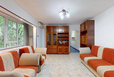 Apartament cu 3 camere semidecomandat, mobilat în Apărătorii Patriei - 2