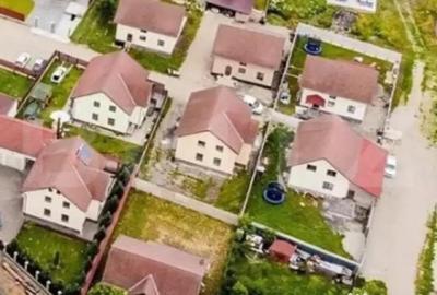 Casă cu 5 camere cu Teren 750 Mp în Central