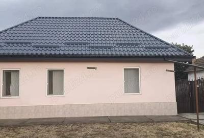 Casă cu 4 camere cu Teren 913 Mp în Cenad - 4
