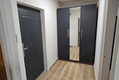 Apartament cu 2 camere semidecomandat în Alexandru Obregia - 3