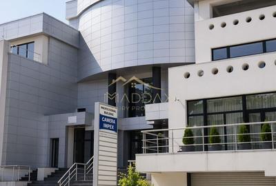 Spațiu comercial, de 1,463 mp, în Central - 6