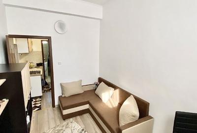 Garsonieră decomandată în Sebastian - 4