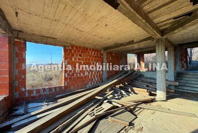 Casă cu 5 camere în Sântuhalm - 4
