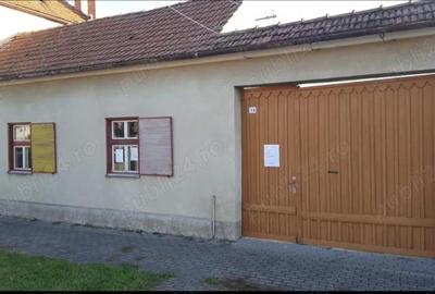 Casă cu 3 camere în Central - 2