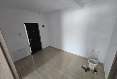 Garsonieră decomandată în Braytim