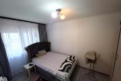 Apartament 3 camere ,zona doi stejari - 6