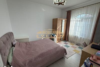 Casă cu 3 camere decomandat cu Teren 387 Mp în Central - 6