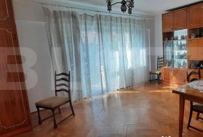 Apartament cu 2 camere decomandat, mobilat în Carpați 2 - 4